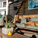 Intuitiva - Relaxation And Mindful Homestay *
